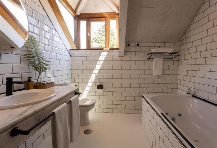 شقة غرفتين, No Mad Green