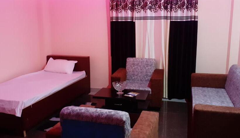 جناح ديلوكس سرير كينج, Shresth