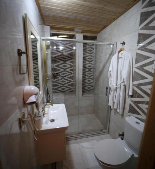 سوییت سوپریور, Tessera