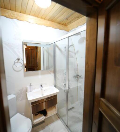 اتاق لوکس, Tessera