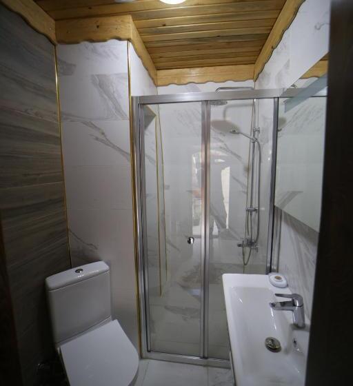 اتاق لوکس, Tessera