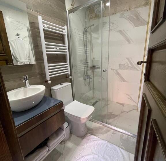 اتاق لوکس, Tessera