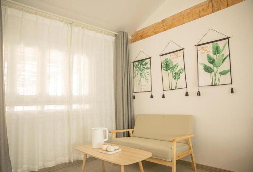 غرفة قياسية مطلّة علي الحديقة, 雪湖轻奢民宿 Snowlake Inn