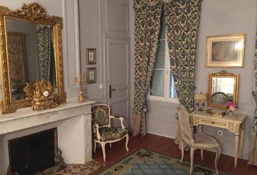 غرفة ديلوكس, Château Ratou