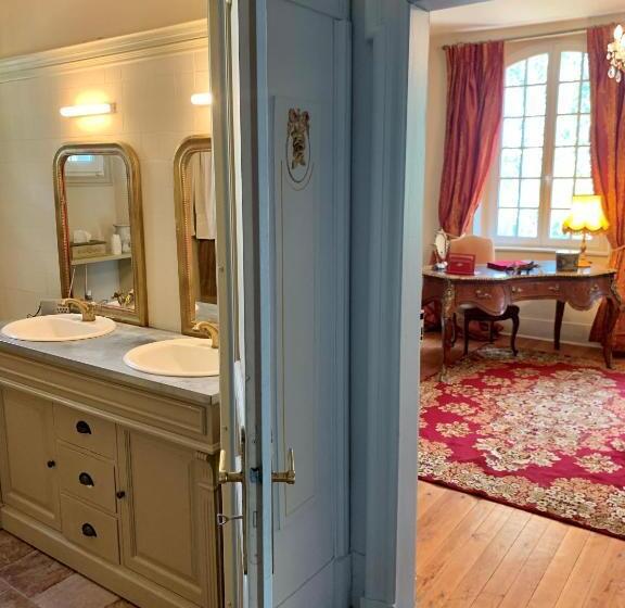 غرفة ديلوكس, Château Ratou