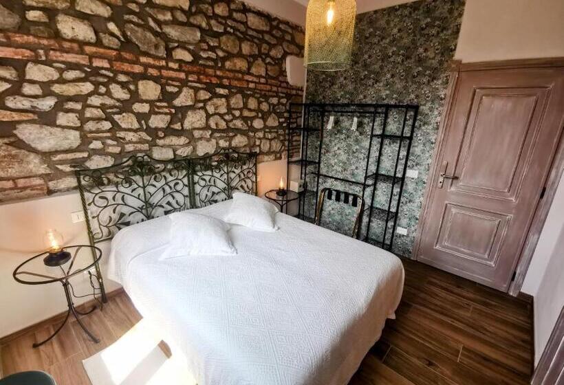 Deluxe Room Mountain View, La Luna Dei Medici
