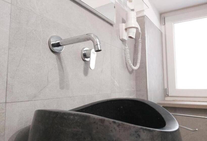 غرفة قياسية, Principe Rooms