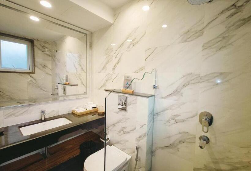 חדר סטנדרט עם מיטת קינג, Ataraxia Crestmont Resorts & Spa