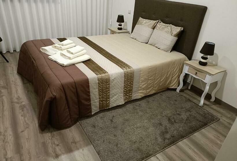 اتاق استاندارد, Olhares Do Lobo Restaurante Lobo