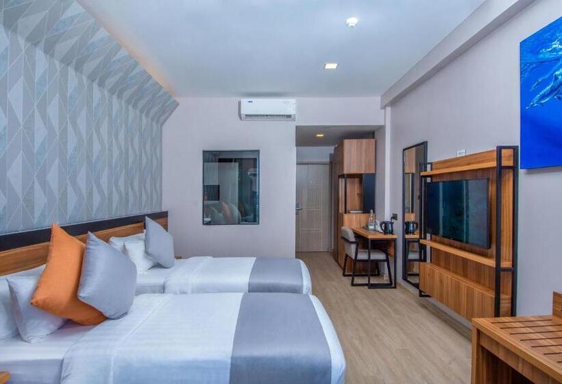 اتاق لوکس با چشمانداز دریا, Triton Prestige Seaview And Spa