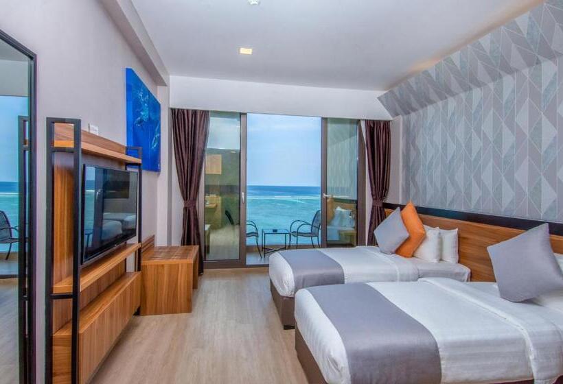 اتاق لوکس با چشمانداز دریا, Triton Prestige Seaview And Spa