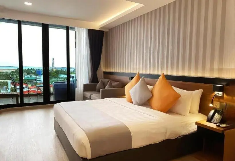 サイドオーシャンビュースタンダードルーム, Triton Prestige Seaview And Spa
