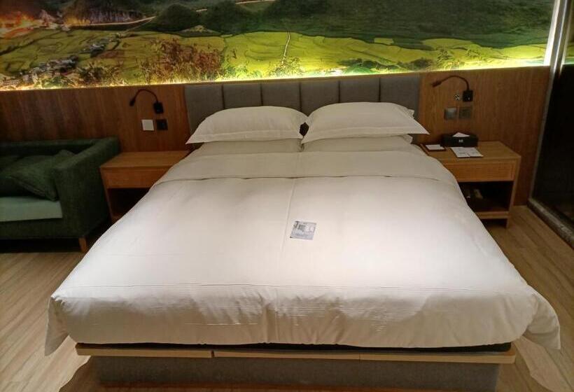 Standart Oda, True Go