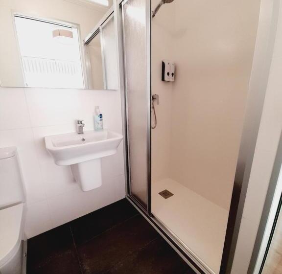 Camera Quadrupla Standard, Pensión Ferradura