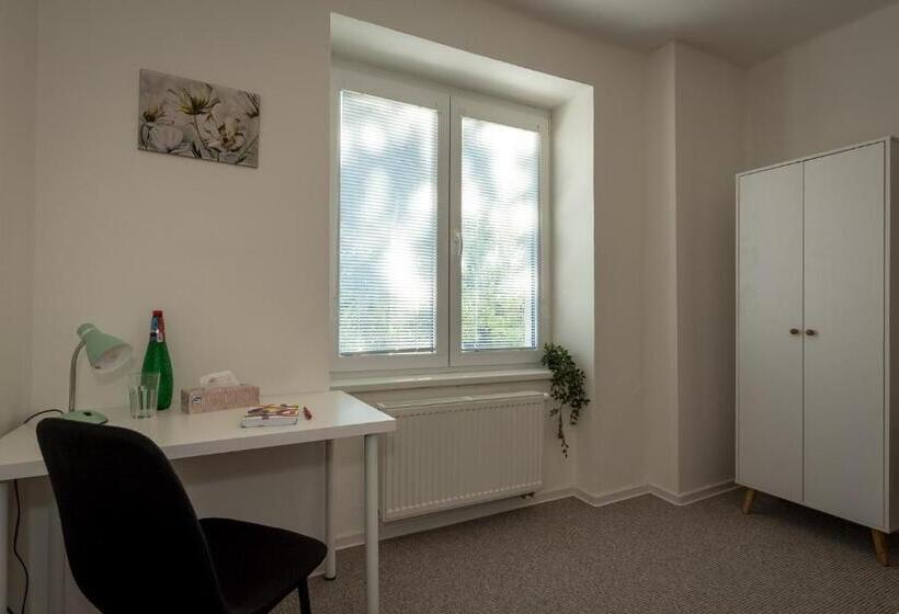 اتاق استاندارد یک نفره, Hostel 26