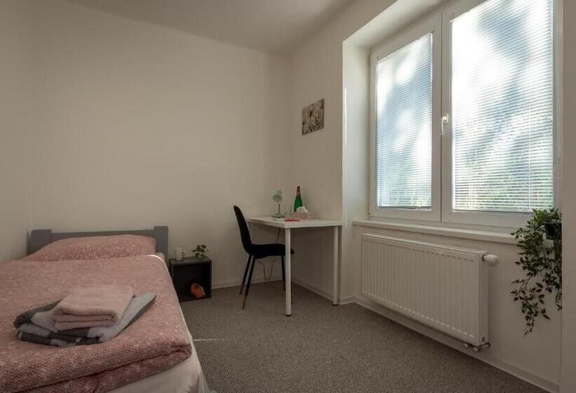 اتاق استاندارد یک نفره, Hostel 26