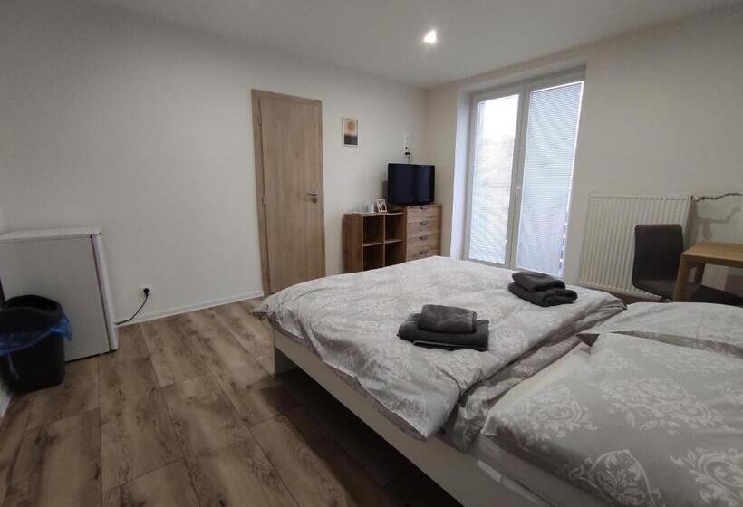 اتاق استاندارد با بالکن, Hostel 26