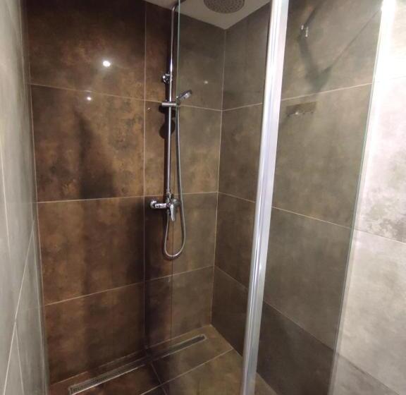 اتاق استاندارد با بالکن, Hostel 26