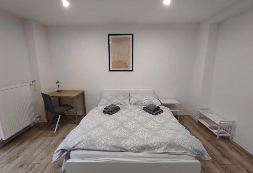 اتاق استاندارد با بالکن, Hostel 26