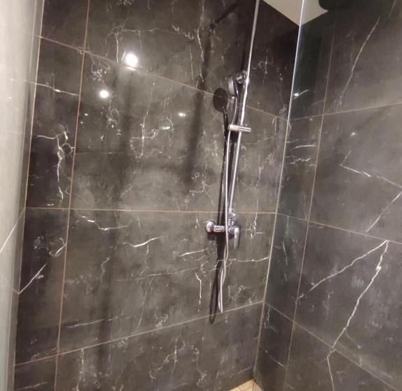 اتاق استاندارد با بالکن, Hostel 26