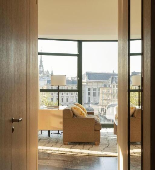 스위트, Cheval Blanc Paris & Dior Spa Cheval Blanc Paris