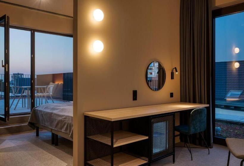 سوییت جونیور, Citybox Antwerp