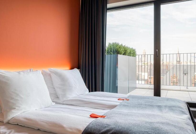 غرفة قياسية مزوَّدة بشُرفة, Citybox Antwerp