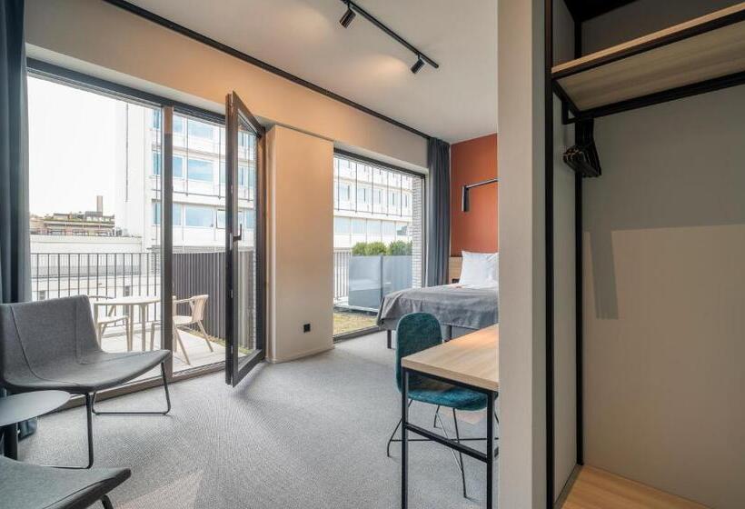 اتاق استاندارد با بالکن, Citybox Antwerp