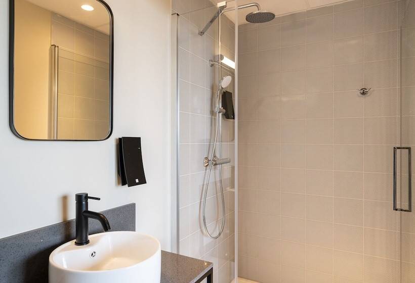 اتاق عادی, Citybox Antwerp