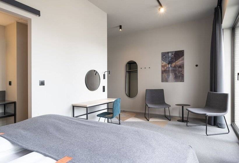 اتاق استاندارد با بالکن, Citybox Antwerp