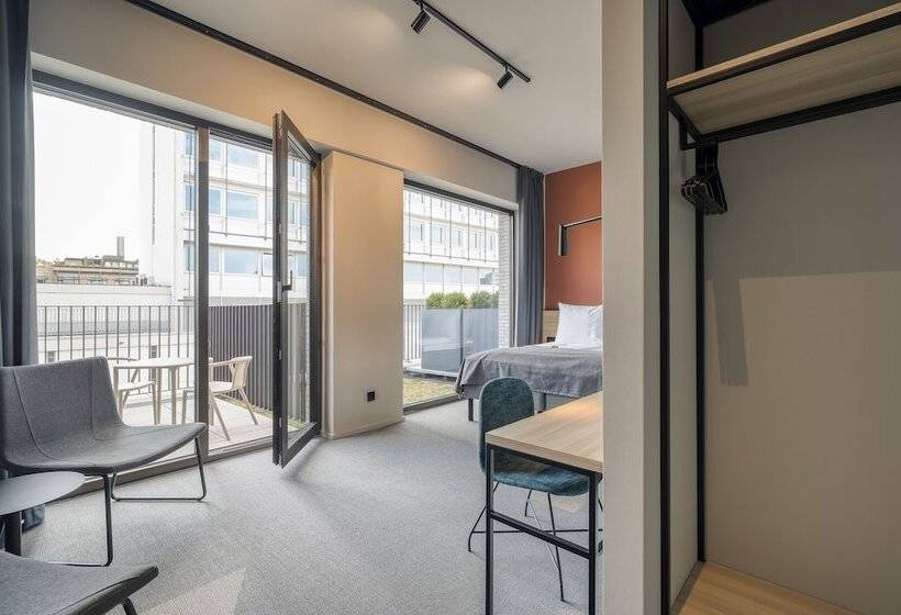 غرفة قياسية مزوَّدة بشُرفة, Citybox Antwerp
