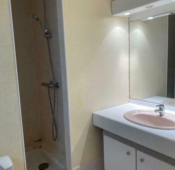 חדר סטנדרט נוף לים, New Hôtel De La Mer