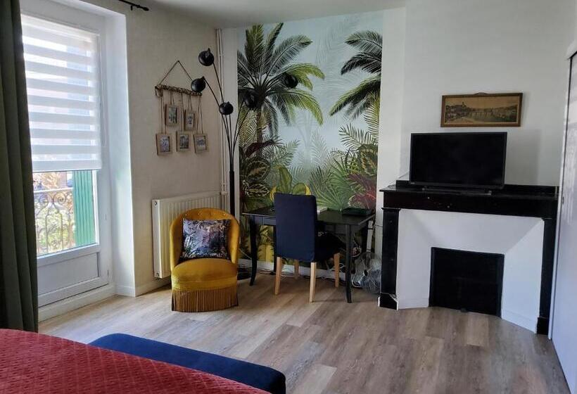 Семейный Номер, Le 9 En Cuisine