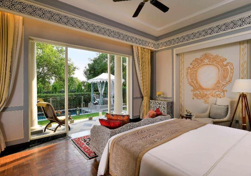 キングサイズベッドのスタンダードルーム, Raffles Udaipur