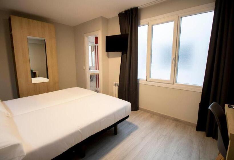 غرفة قياسية, Alda Catedral