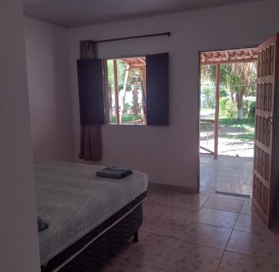 اتاق استاندارد چهارنفره با بالکن, Pousada Enseada Quarta Praia