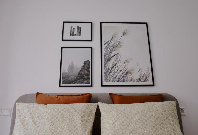 Номер Deluxe, Zarey Hostel