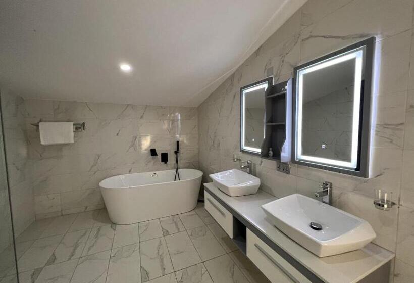 스탠다드 발코니 룸, Riviera Hotel, Apartments & Resorts