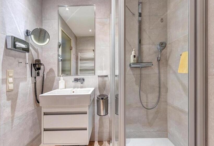 شقة غرفتين نوم مزودة بشُرفة, Familien Wellness Hotel Seeklause Mit Großem Abenteuerspielplatz Piraten Insel Usedom Kinder Immer A