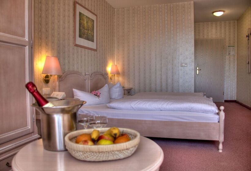 스탠다드 룸, Am Markt