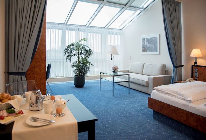 Апартаменты 1 Спальня, Arkadia