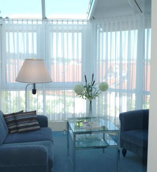 Апартаменты 1 Спальня, Arkadia