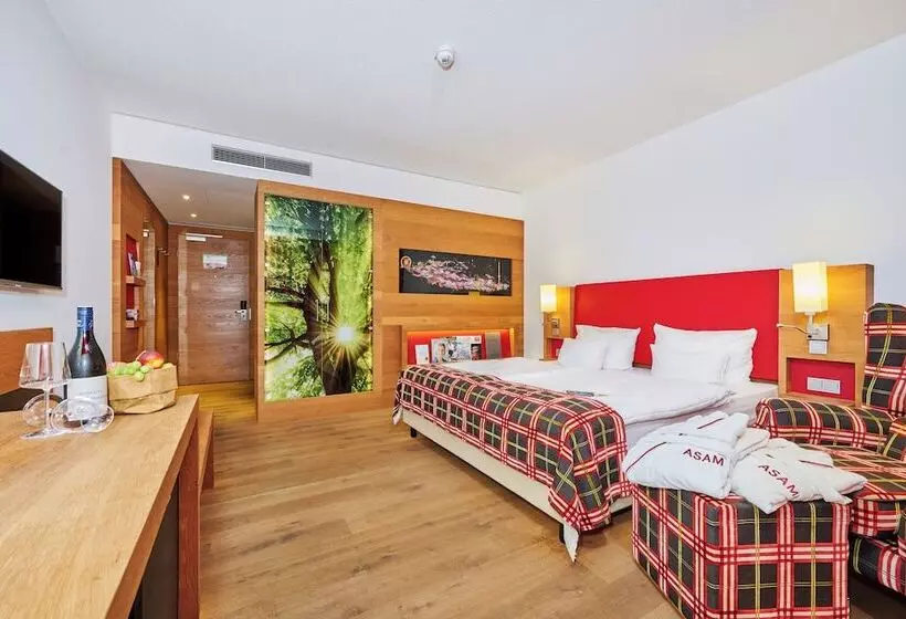 Quarto Comfort, Asam