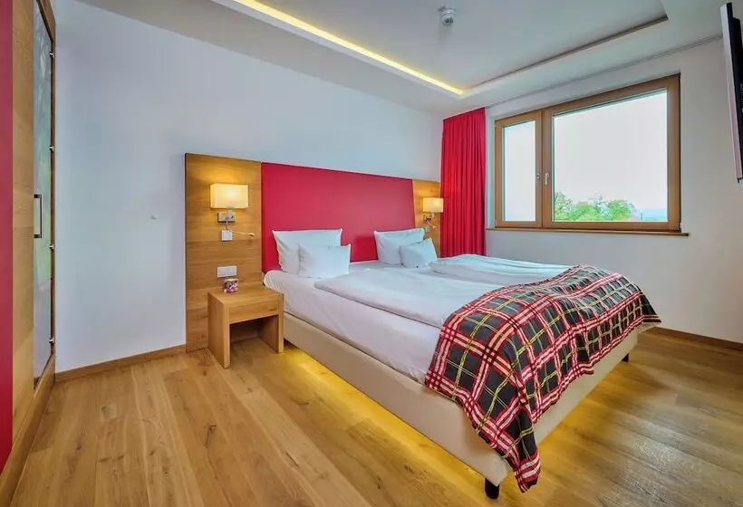 Suite, Asam