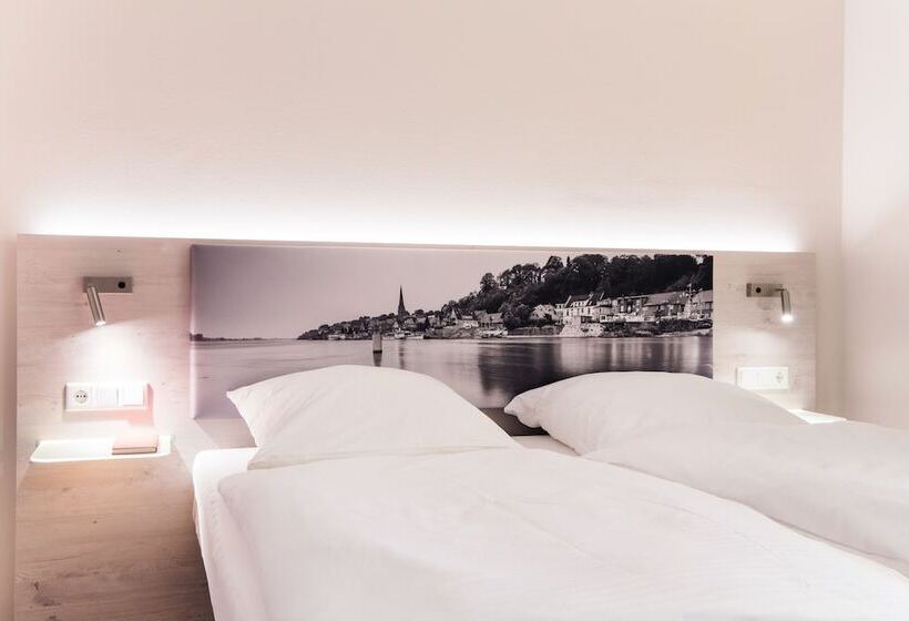 スタンダードルーム, Bellevue