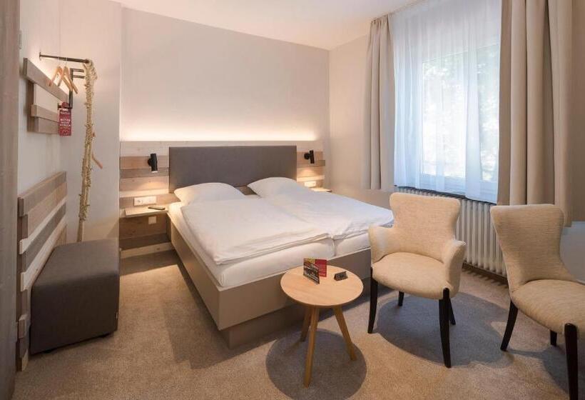 スタンダードルーム, Bellevue