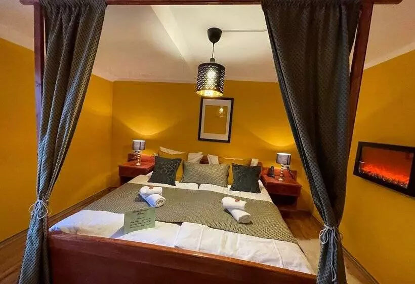 Huoneisto 1 Makuuhuone, Berghotel Drei Brüder Höhe