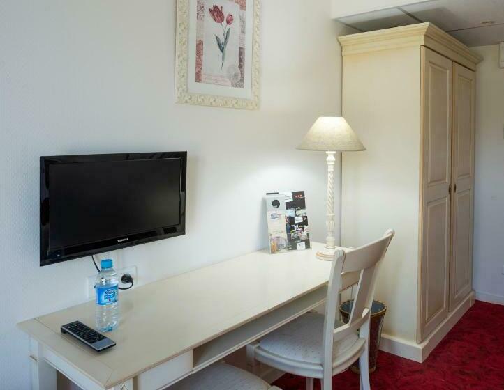 اتاق استاندارد, Brit Hotel Du Perche