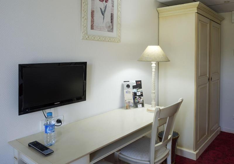 标准单人间, Brit Hotel Du Perche