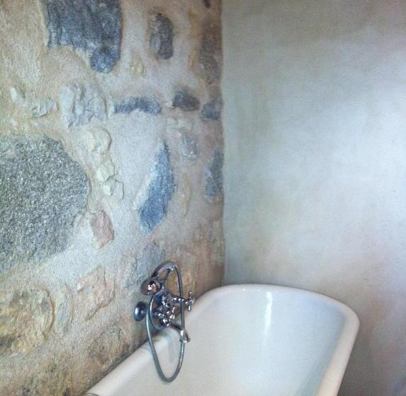 スーペリアールーム, Château De Saint Loup